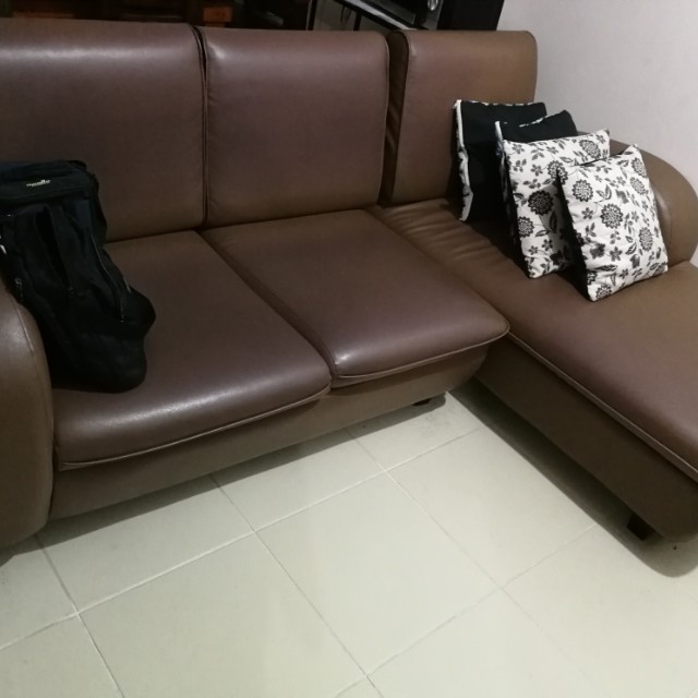 Mandaue foam L shaped sofa brown, Babies & Kids, Baby Nursery & Kids Furniture, Other Kids
