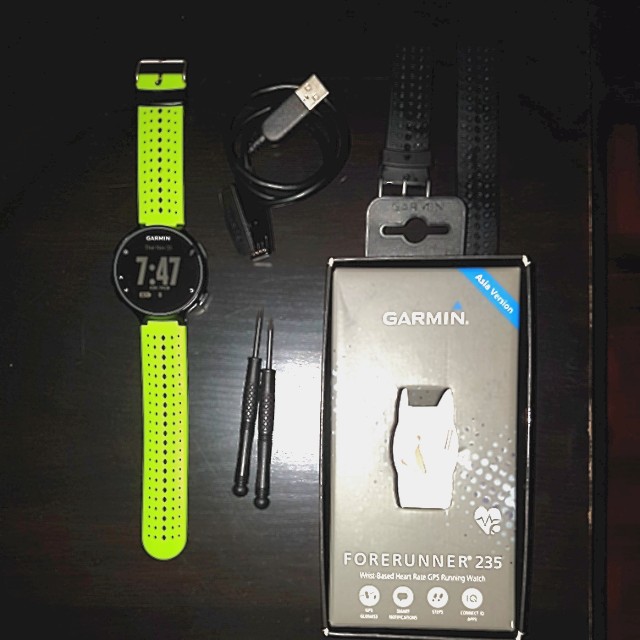 Pre Loved Garmin Forerunner 235 Fitness Running Smart Watch Green