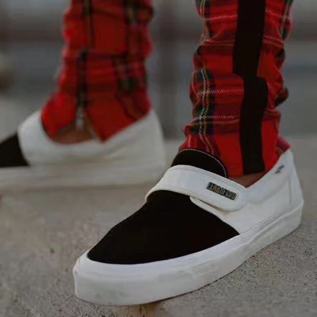 Vans x fear of god slip on US9.5 Men s Fashion Footwear Sneakers on Carousell
