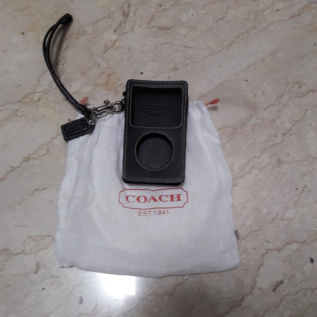 WTS: Coach IPod classic / video case, Audio, Portable Audio Accessories on  Carousell
