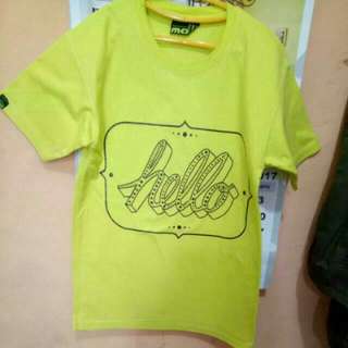 2kaos Kuning Sama Merah