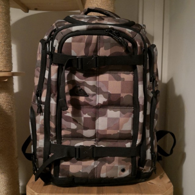 Quiksilver camo backpack Clearance