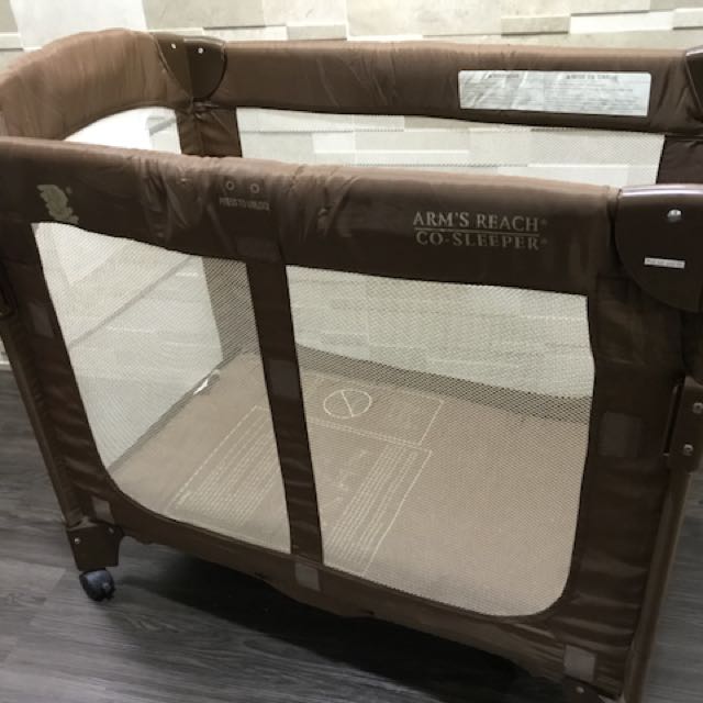Arm s Reach Original Co Sleeper Bassinet Babies Kids Baby Nursery Kids Furniture Cots Cribs on Carousell