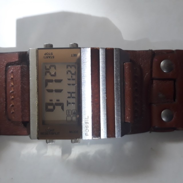 Fossil sales jr 9748