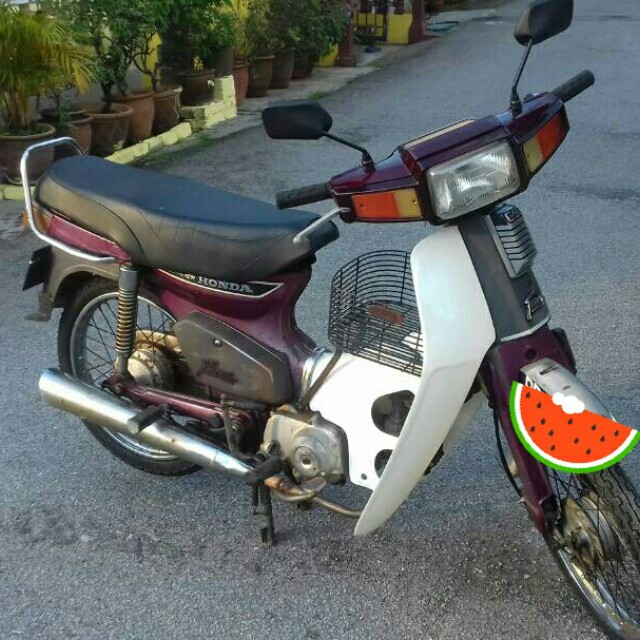 Honda fame 90 Motorbikes on Carousell