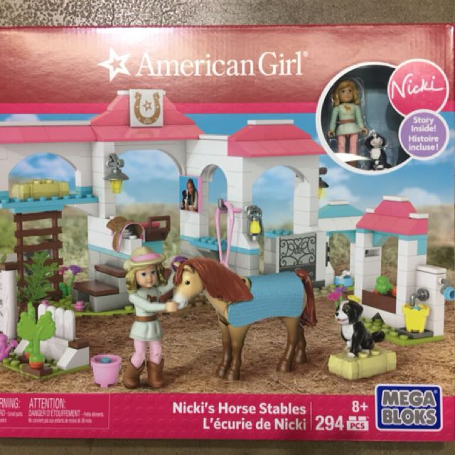 mega bloks american girl nicki's horse stables