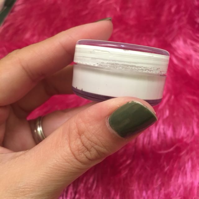 Real Kill Whitening Cream- Takal (Category: Oral Care) located in Mandaluyong City. Submitted by eychzetera (Listing ID 140375538, Image 2). Description: Bought this from The Makeup Buffet for P120 10 grams ( takal ) This cream has instant whitening effect. Can be use as a make up based. RFS - I still have a lot of skincare and I cannot use this for now. #flymetosg .