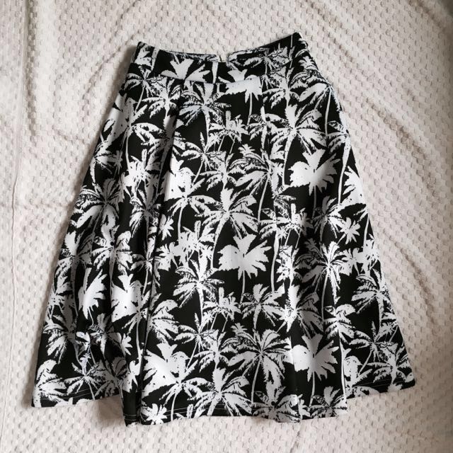 Tcl Palm Oasis Midi Skirt In Monochrome Women S Fashion Clothes