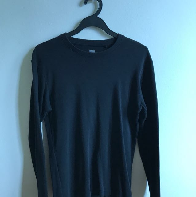 uniqlo black long sleeve shirt