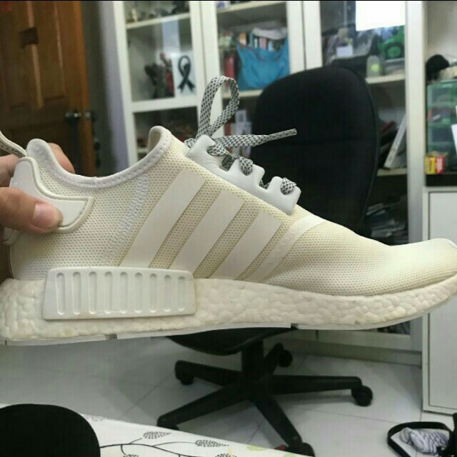 adidas nmd r1 triple white reflective