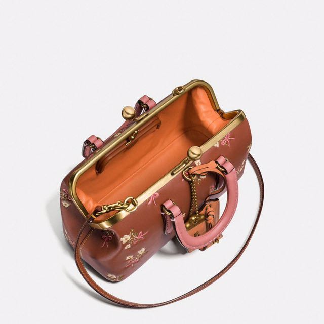 Coach kisslock satchel on sale