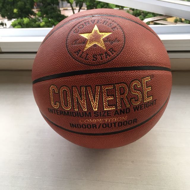 converse basketball ball