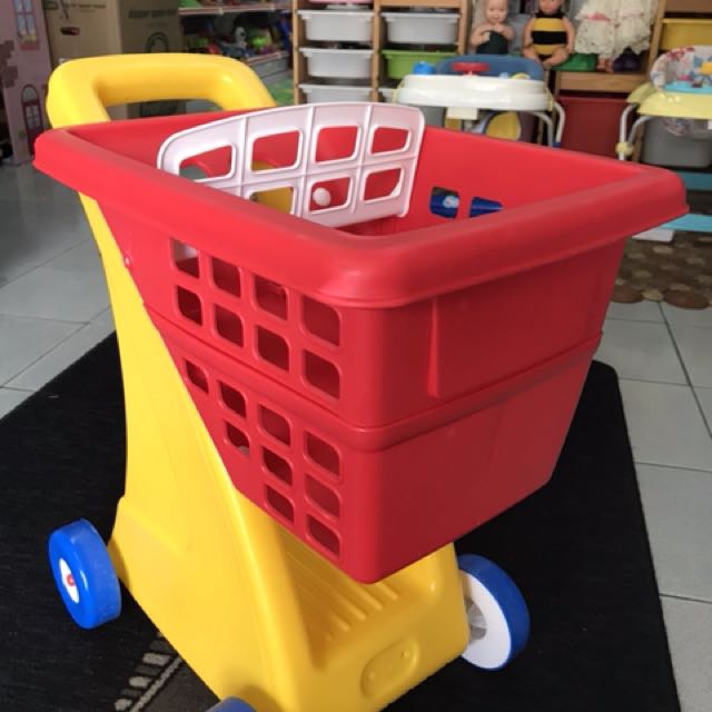 little tikes yellow shopping cart