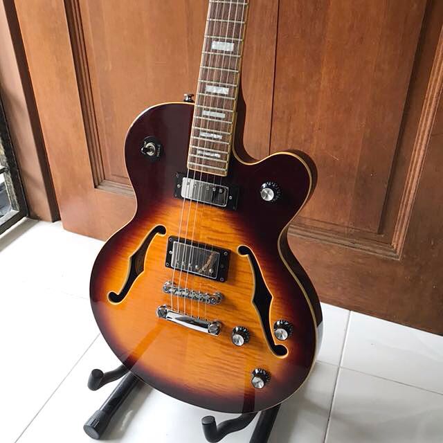 Epiphone alleykat discount