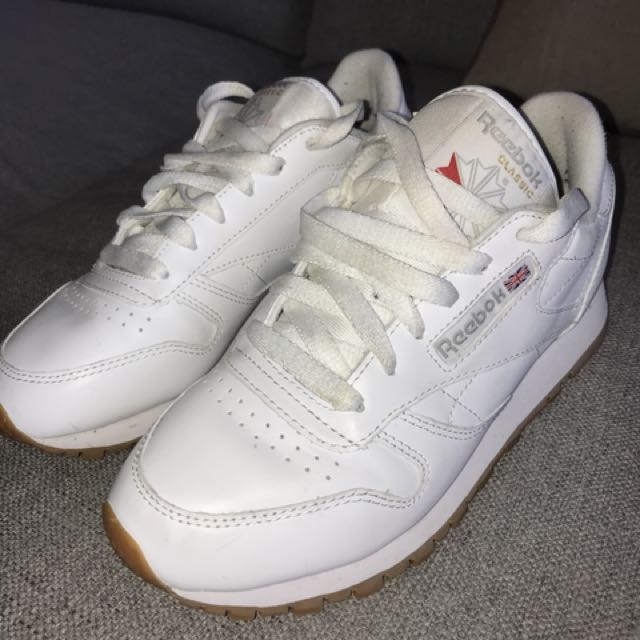 Reebok classic gum clearance bottom