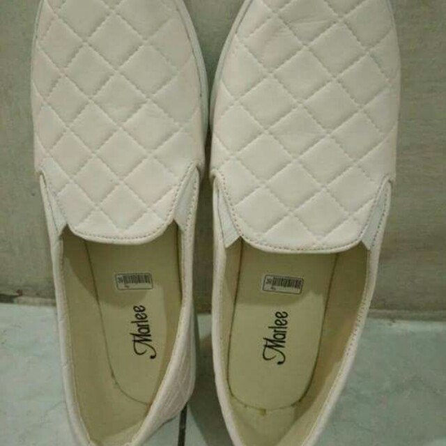 Sepatu Putih Polos Fesyen Wanita Sepatu Di Carousell