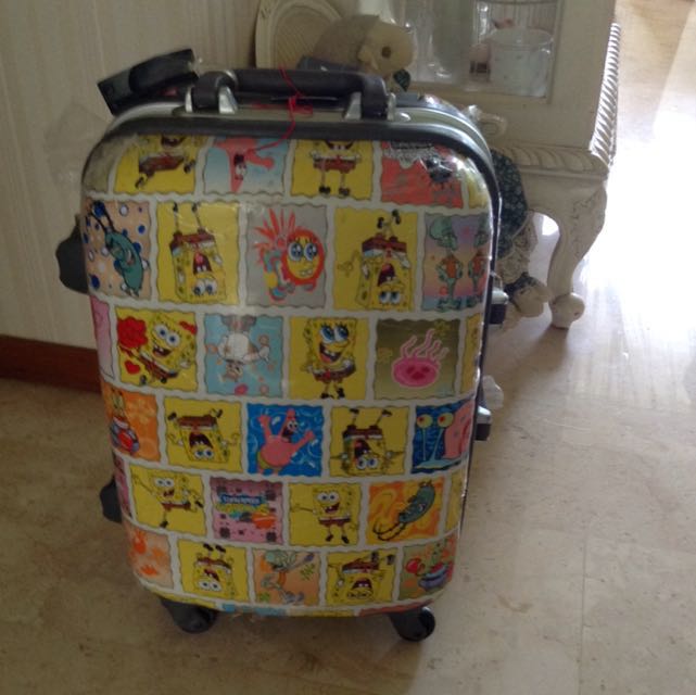 Weekend case on best sale wheels