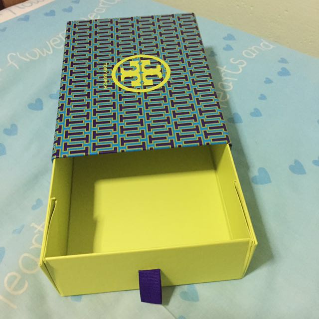Tory Burch Gift Box, Everything Else on Carousell
