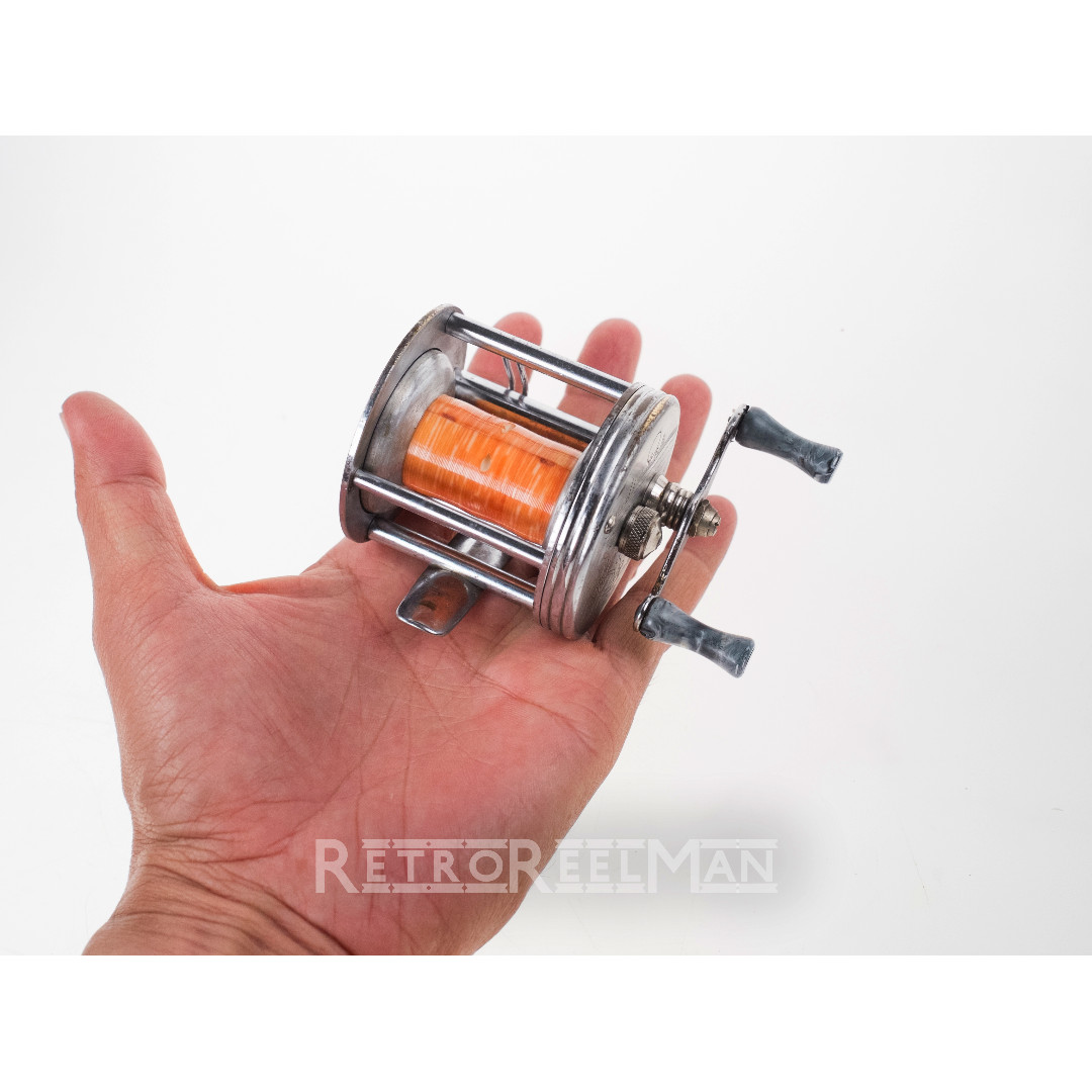 https://media.karousell.com/media/photos/products/2017/11/25/vintage_bronson_mercury_no_2550_bait_casting_reel_made_in_usa_1511540152_838fe0120
