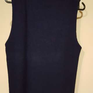 Selling preloved high neck ribbed top from zalora