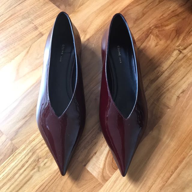Celine v hotsell neck flats