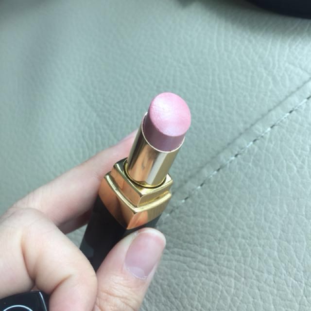 Chanel Coco Flash Lipstick, Beauty & Personal Care, Face, Makeup on  Carousell