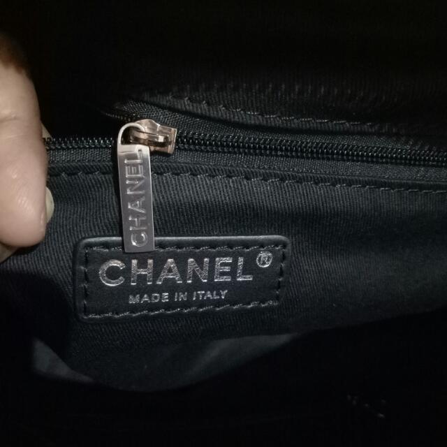 chanel lampo zipper