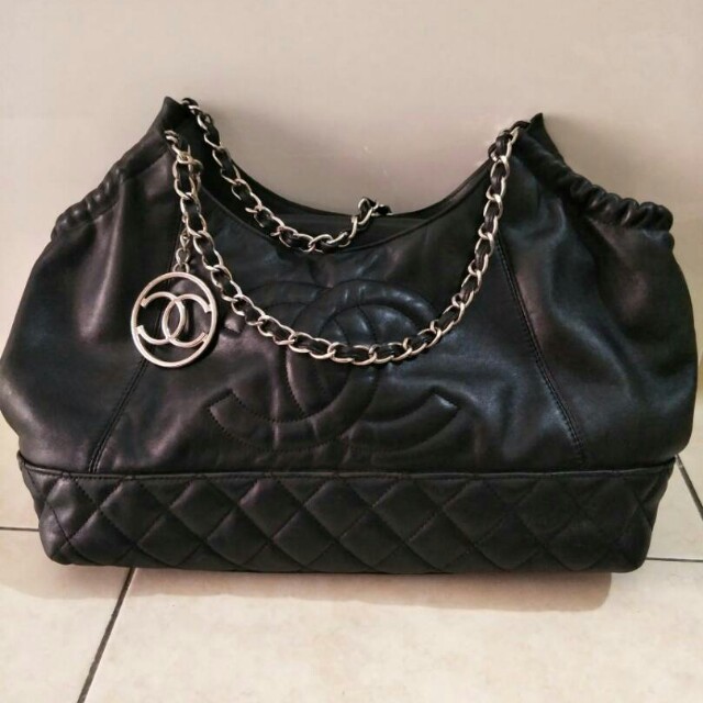 chanel vintage tote bag