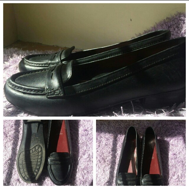 Easy Soft School Shoes (Size 6-7 