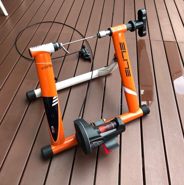 Persona veel plezier Smerig Elite Volare Mag Elastogel 5-setting trainer, Sports Equipment, Bicycles &  Parts, Bicycles on Carousell