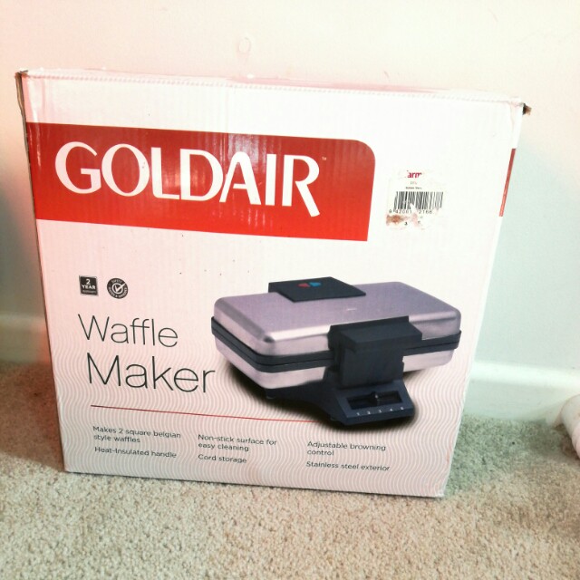 Gold air waffle maker, Electronics on Carousell