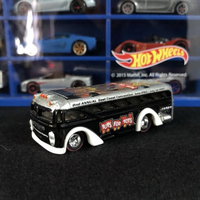 buses hot wheels