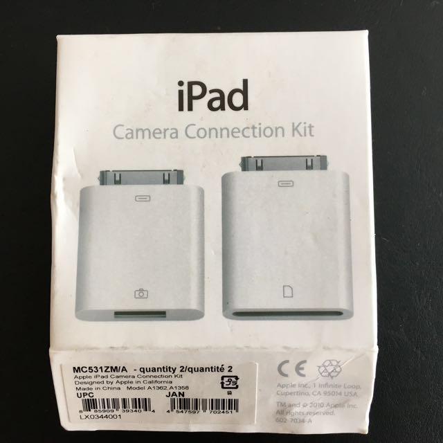 iPad Camera Connection Kit (Category: Other Mobile & Gadget Accessories) located in Singapore. Submitted by wsm83 (Listing ID 103147151, Image 1). Description: .
