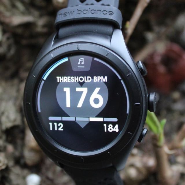 new balance runiq charger