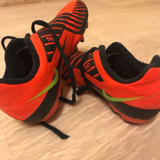 T9 nike sale boots