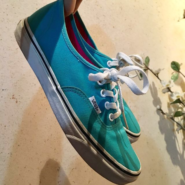 Blue vans with outlet pink sole