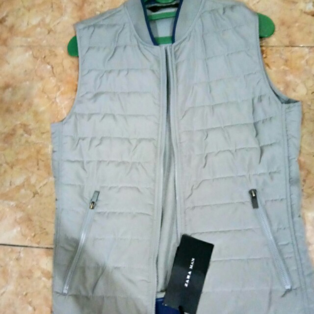 Vest Rompi Grey Zara Men Fesyen Pria Pakaian Di Carousell