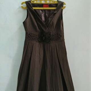 Dress party coklat