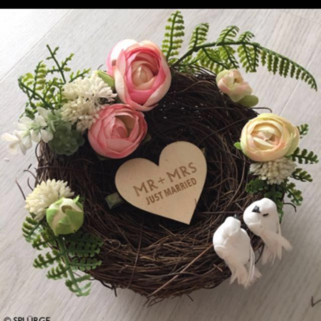 Bird nest ring holder store