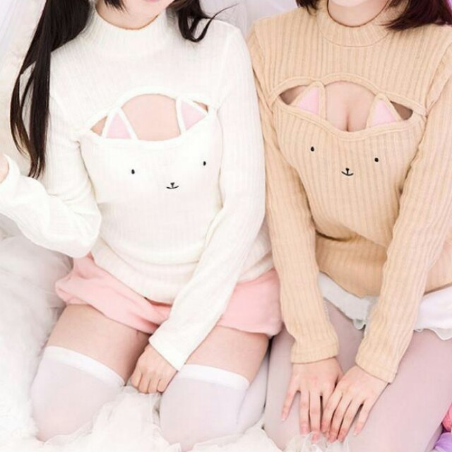 cat keyhole sweater