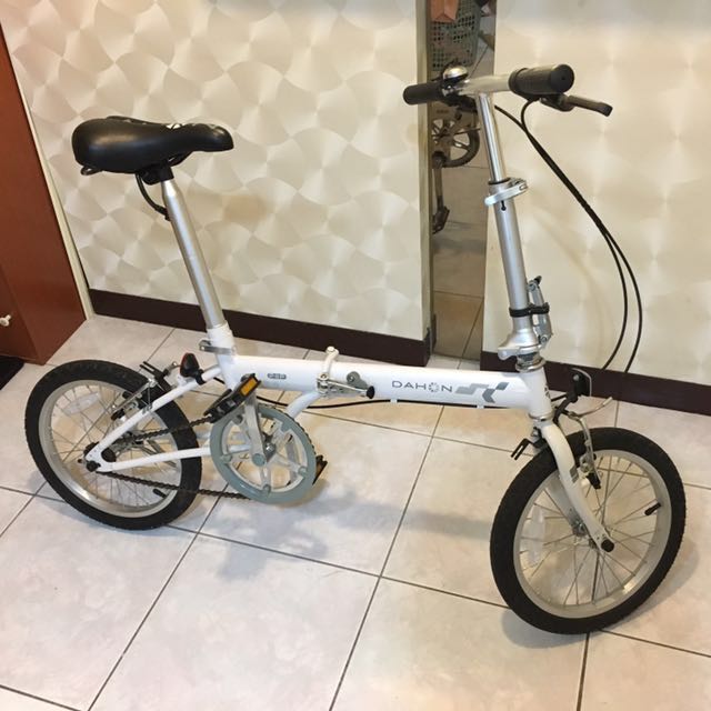 Dahon Pop 16吋單速小折 運動休閒 自行車在旋轉拍賣