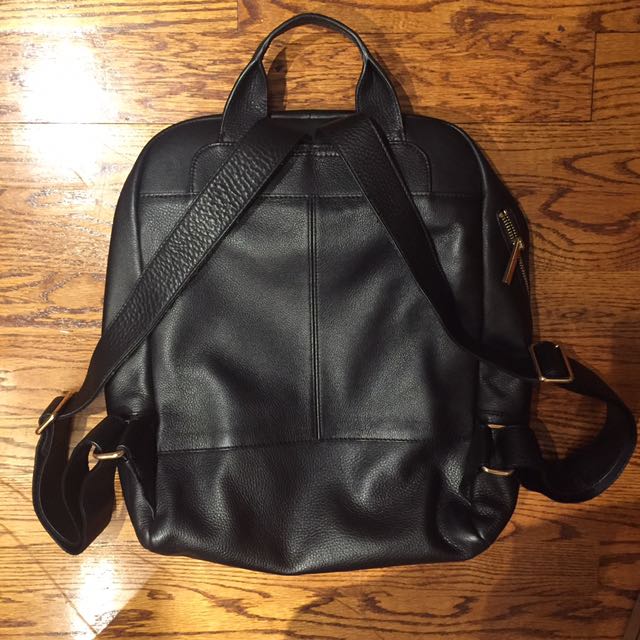 Danier leather backpack shop