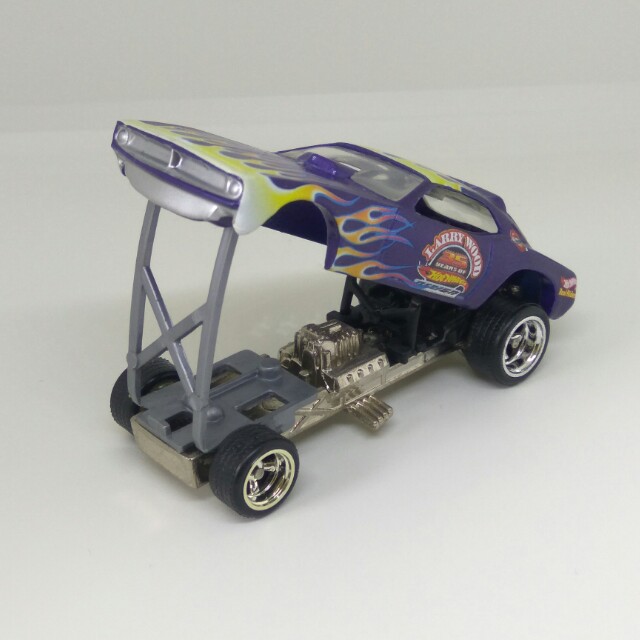 hot wheels larry wood's 35th anniversary