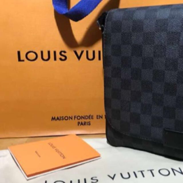 Real vs Fake Louis Vuitton Messenger District Monogram Eclipse PM