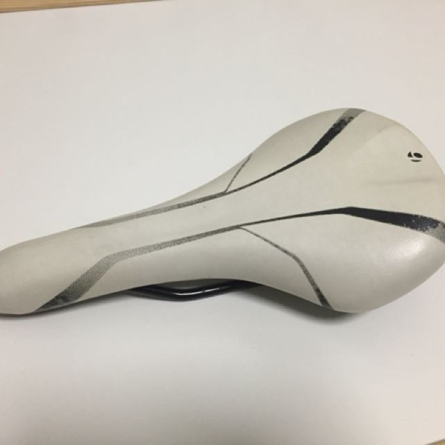 bontrager evoke 1.5 saddle