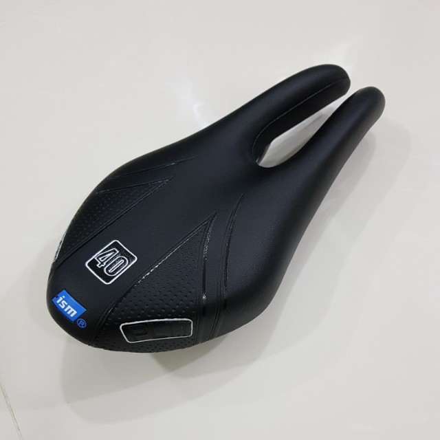Ism 40 saddle clearance