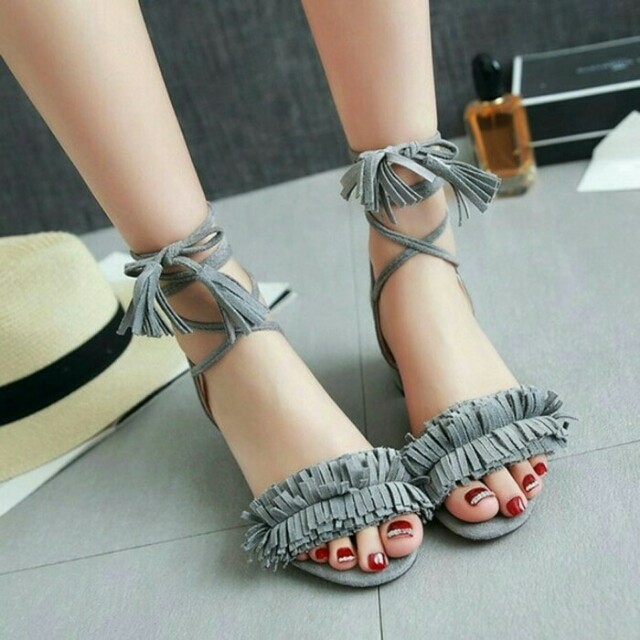 Sandal Pantai Sandal Main Sandal Jalan Sepatu Sandal Tali Gladiator Rumbai Olshop Fashion Olshop Wanita Di Carousell