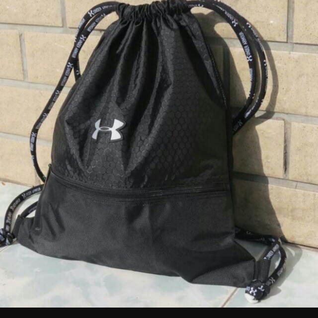 Under Armour Drawstring Bag, Men's Fashion, Activewear on Carousell