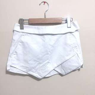 Aritzia Berkeley Shorts