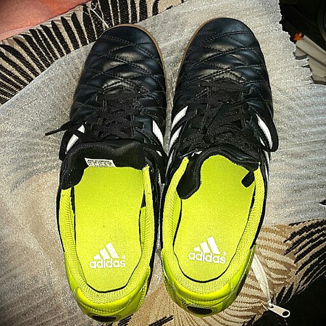 Adidas 11questra top indoor